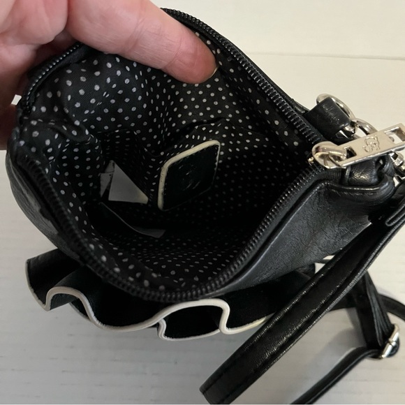 3D FLOWER MINI CROSSBODY BAG - Picture 5 of 10